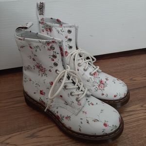 Dr. Martens, white floral boots